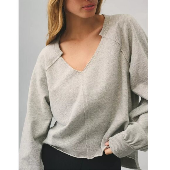 Anthropologie Pilcro Reworked Lightweight Popover Sweatshirt Light Gray Medium - Picture 3 of 8